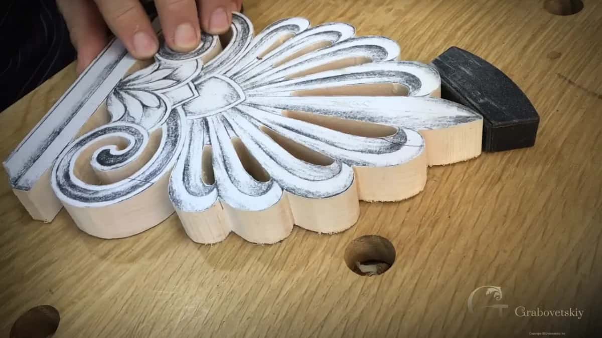 Bench top holes