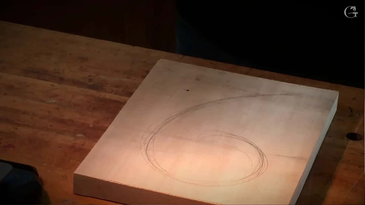 One pencil swirl on the board
