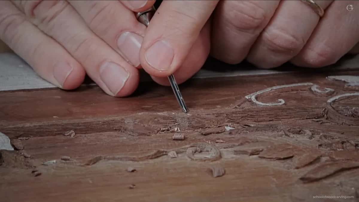Fine tool at a low scroll