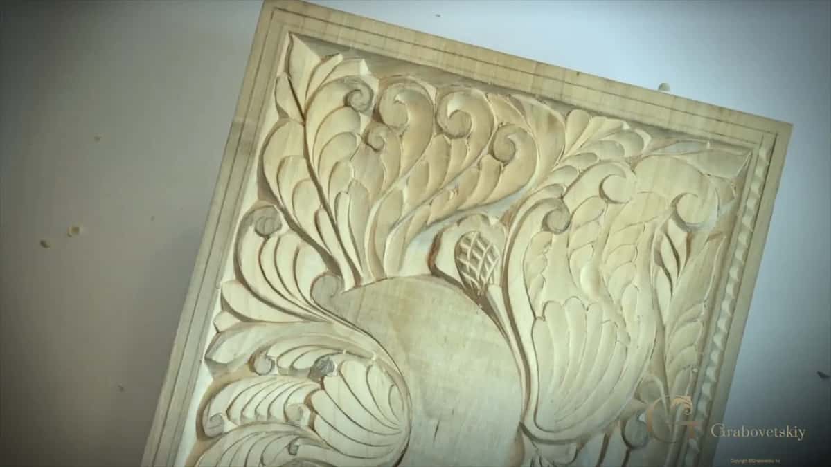 Scalloped border running round the finished carving